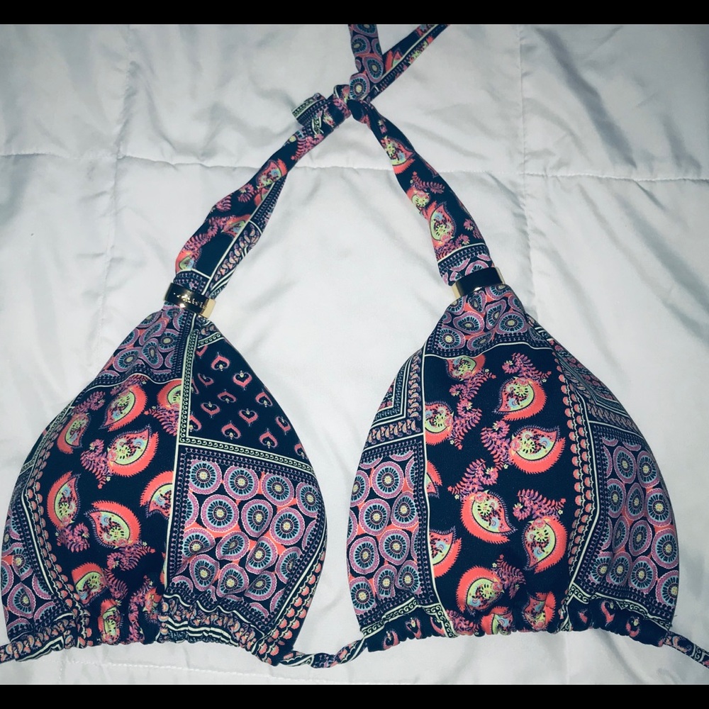 OndadeMar beautiful paisley bikini top
